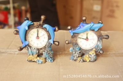 海豚时钟 融合艺术与实用的树脂工艺品